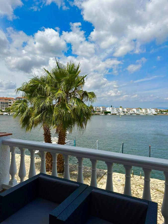 Apartamento En El Canal De Empuriabrava II Apartment Exterior photo